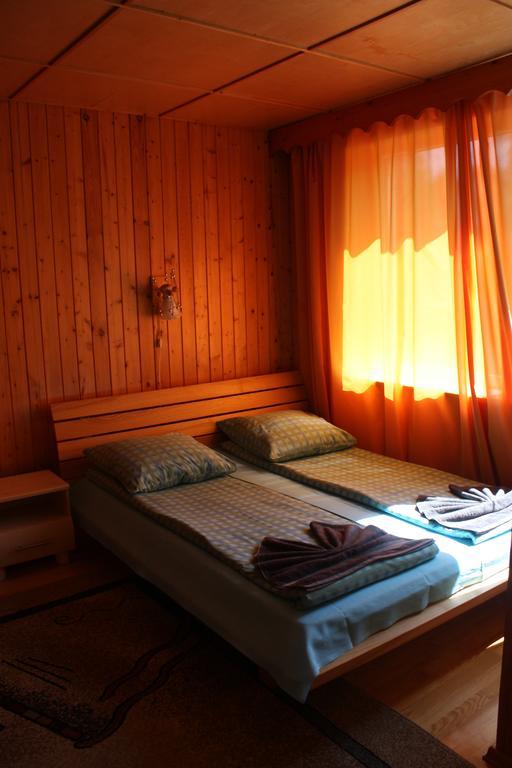 Cunami Nida Habitación foto
